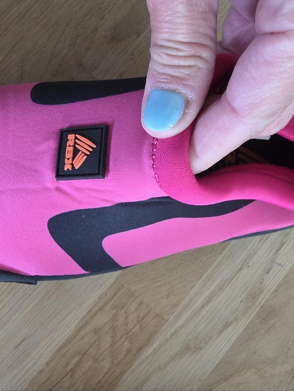 RBX Girls Pink and Black Aqua Socks Slip-On Water Shoes Sz Large 2/3 EUC